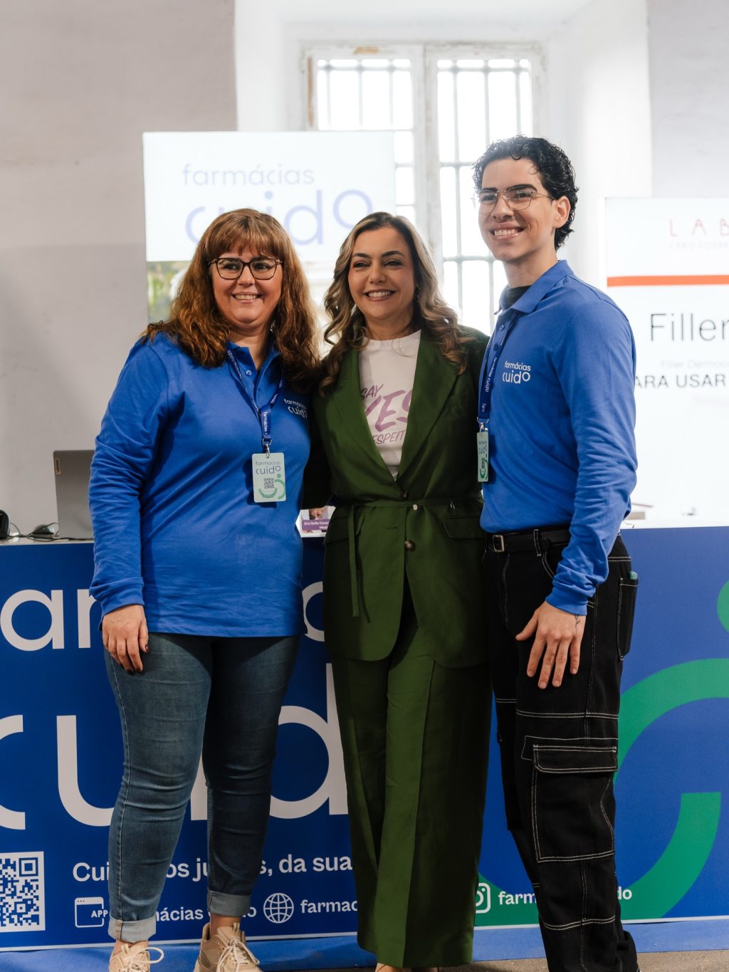 Instagram post from farmacias_cuido. This post is in position 3.