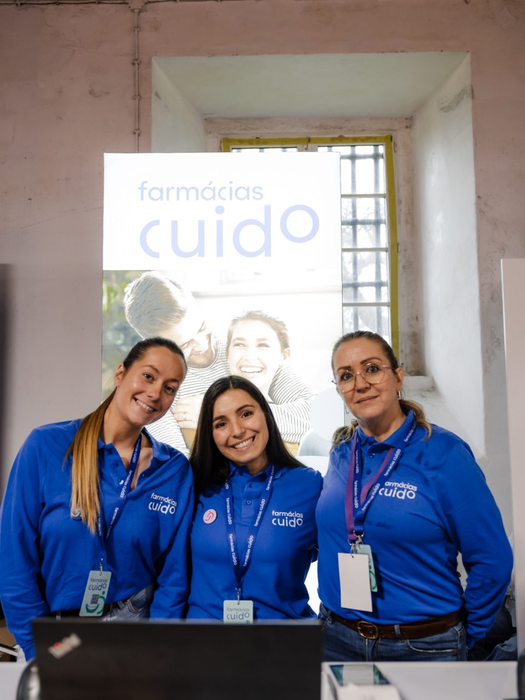 Instagram post from farmacias_cuido. This post is in position 5.