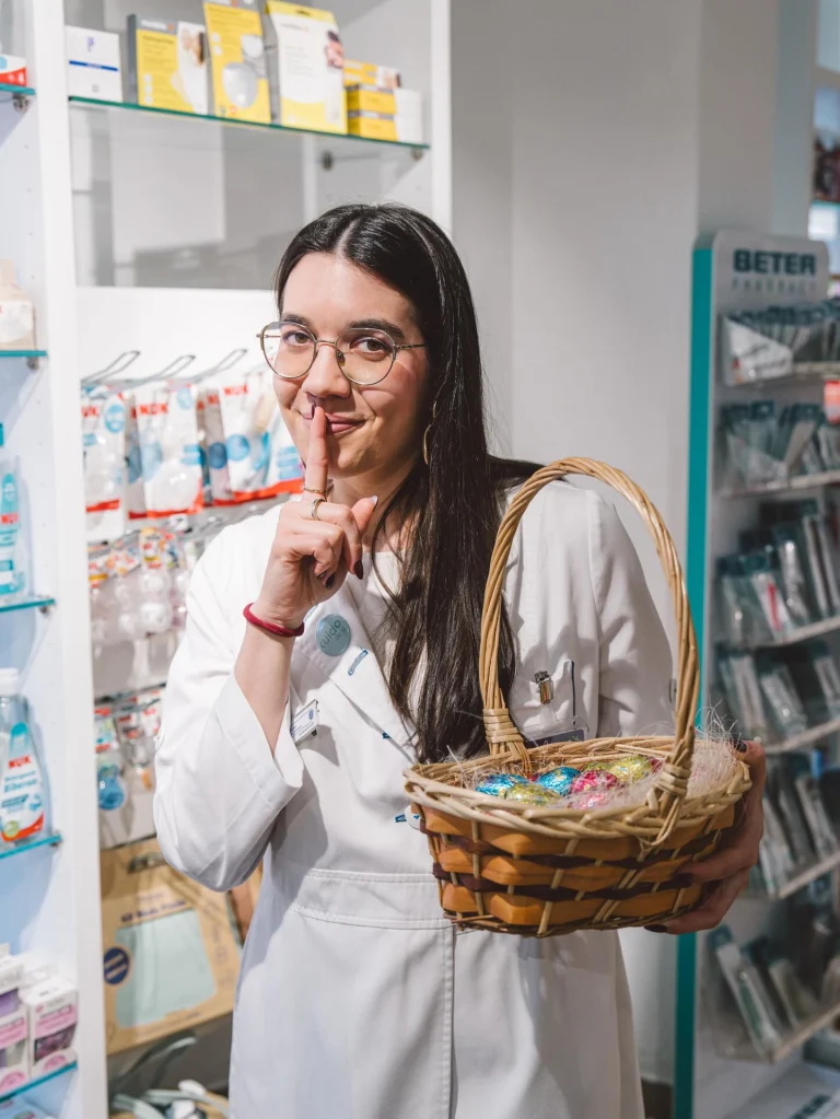 Instagram post from farmacias_cuido. This post is in position 2.